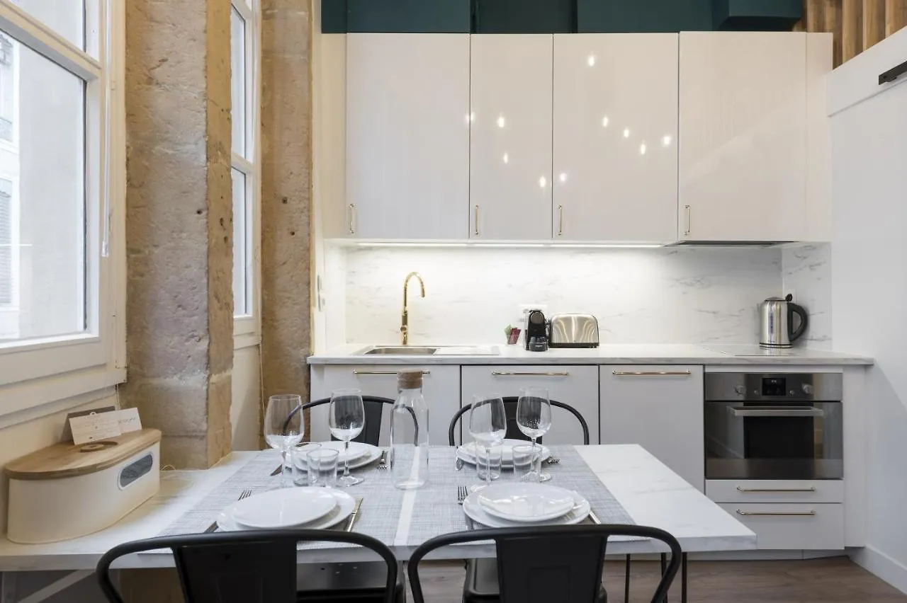 Dify Quatre Chapeaux - Centre Ville Lyon Apartment